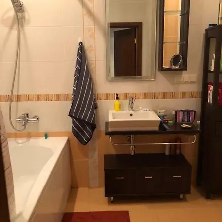 Apartamento Riga Riverside Apartment In The Old Town *